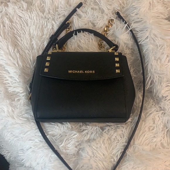 CUTE BLACK MICHAEL KORS DUAL MINI /CROSSBODY BAG 🖤🖤 - Picture 3 of 5
